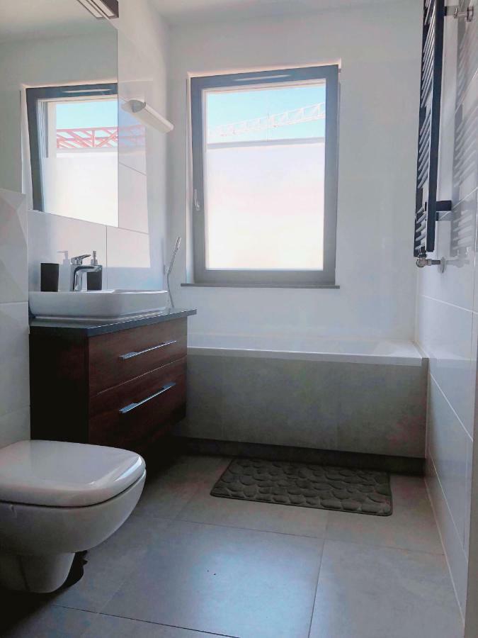 Modern & Classy Industrial - Apartamenty Browar Gdańsk Eksteriør billede